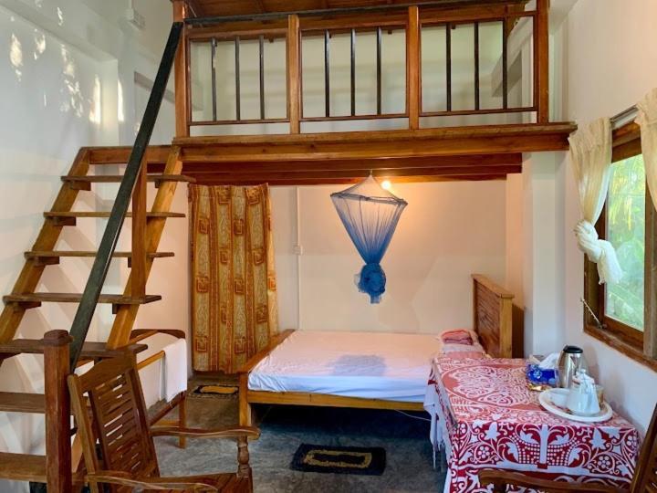 Sunil'S Homestay Sinharaja Kalawana Room photo