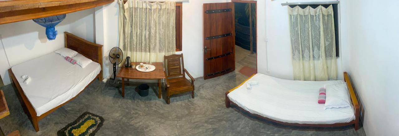 Sunil'S Homestay Sinharaja Kalawana Room photo